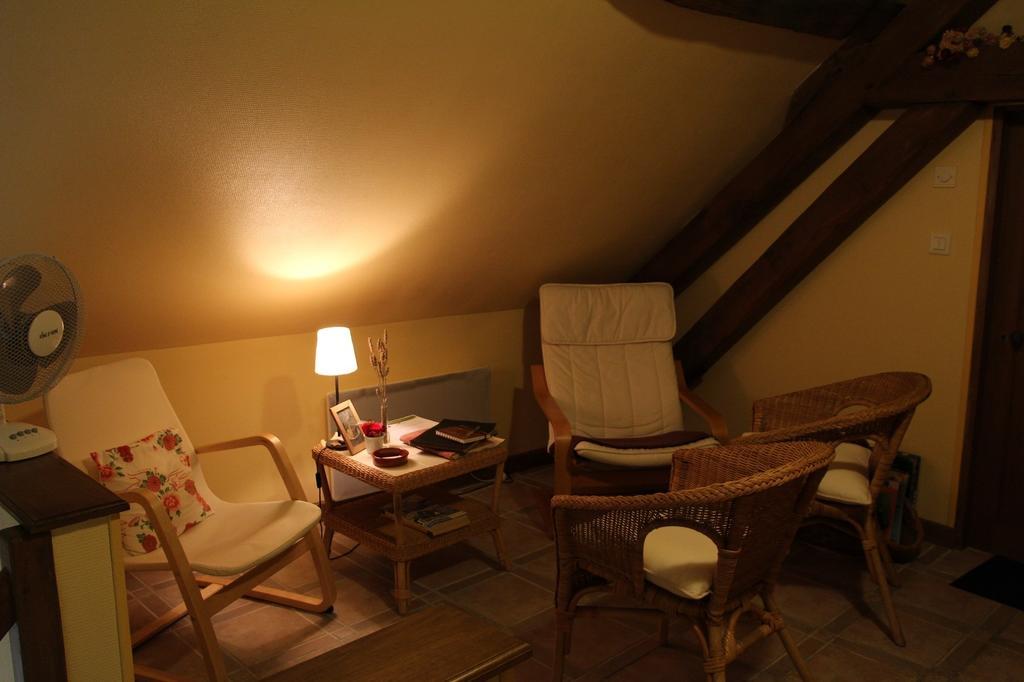 Le Clos De Chatres Oisly Экстерьер фото